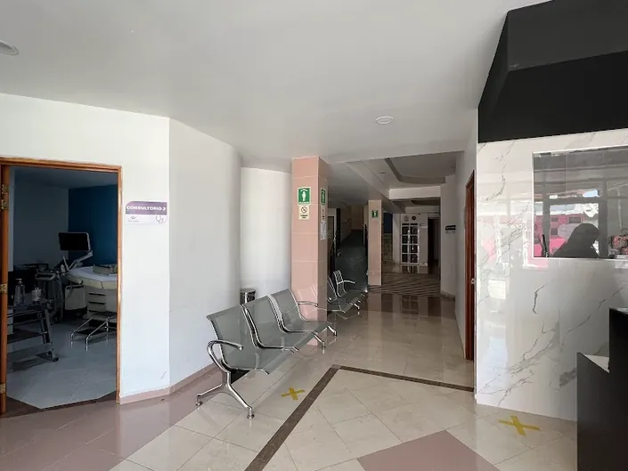 Clinica De Espec Santa Monica