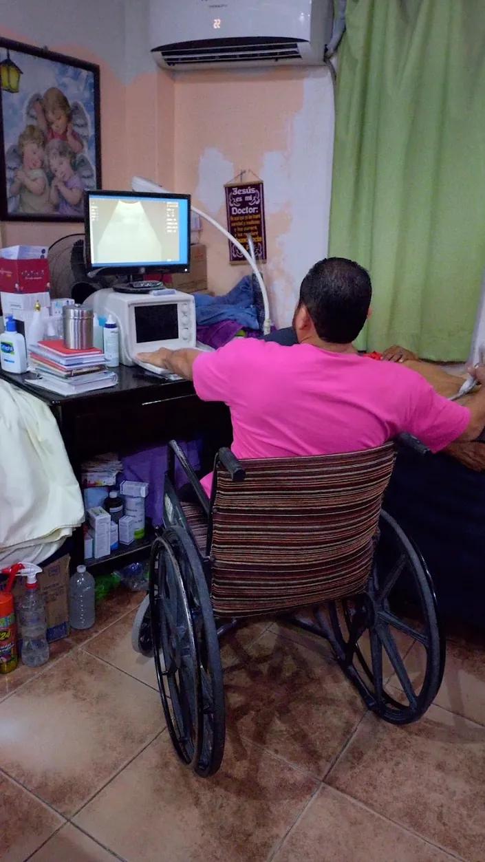 Clínica Los Ángeles Médico Quirúrgico