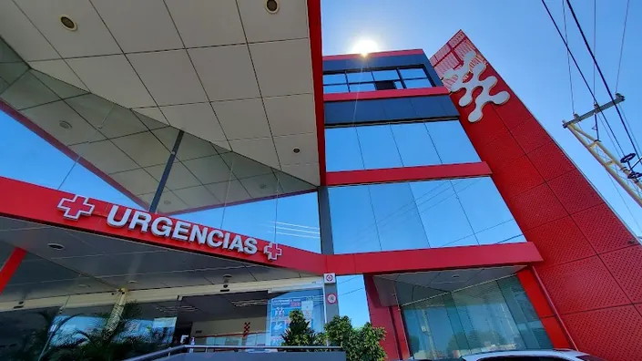 Clínica Médica Torre Roja