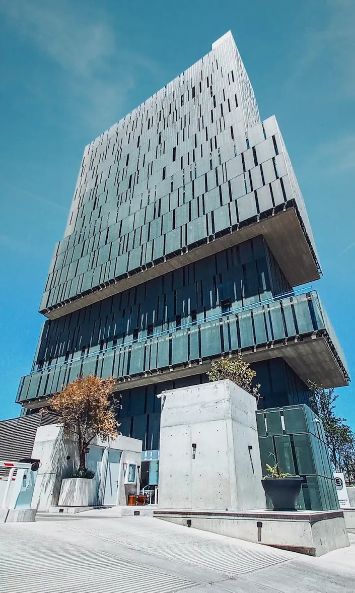 DEL PRADO MEDICAL TOWER