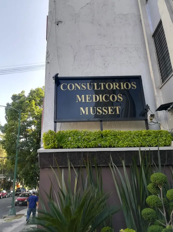 Torre De Consultorios Musset